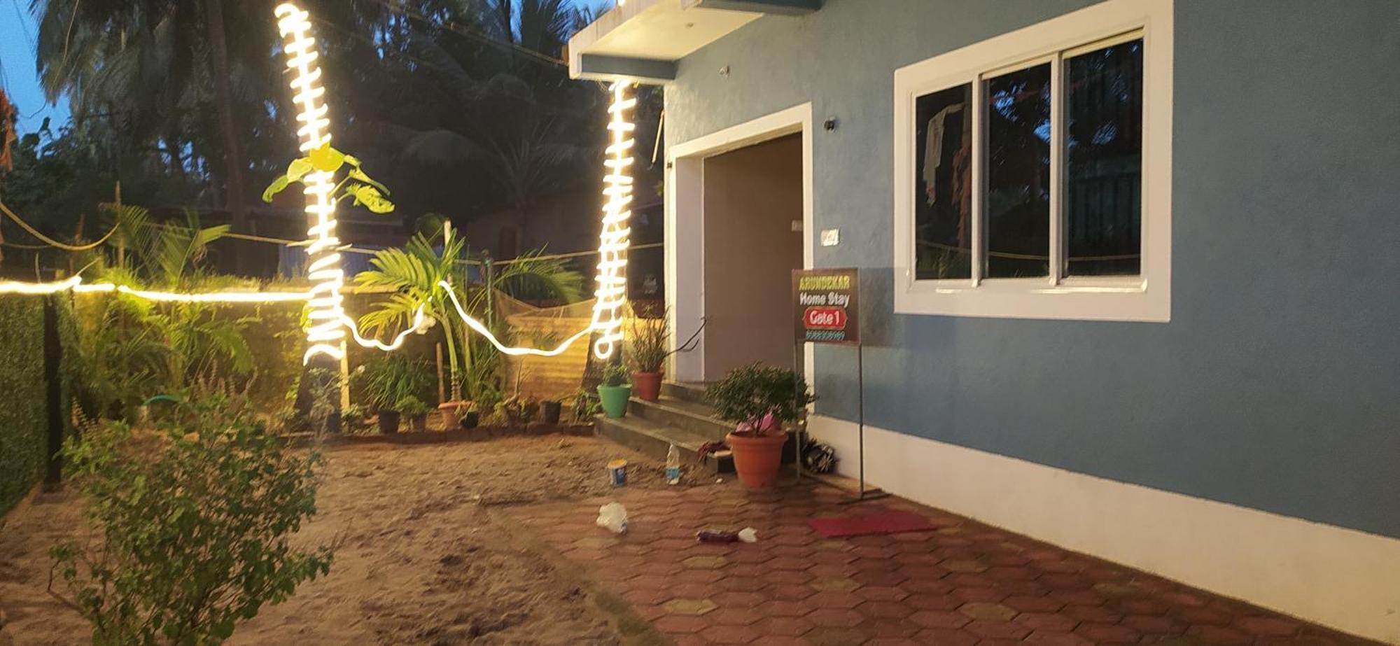 Ratnakar Arundekar Home Stay In Beach Side Ac Room Gokarna  Zewnętrze zdjęcie